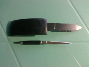 Belt Buckle Knife with the Pen Knife